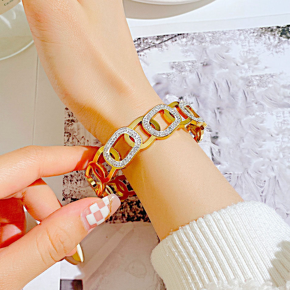 Hani Bangle - 18k Gold Plated