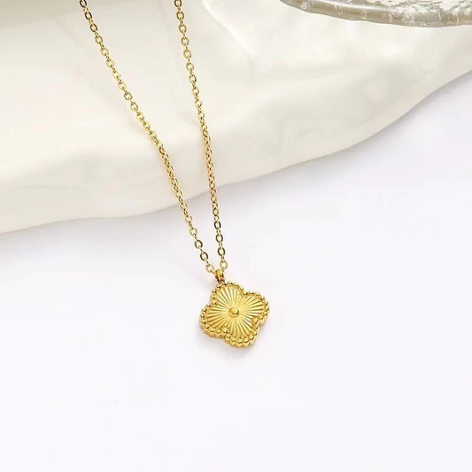 Gold Ubax Van Cleef Necklace - 18K Gold Plated