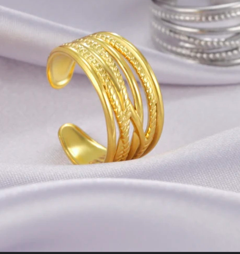 Fawzia Ring - 18k Gold Plated