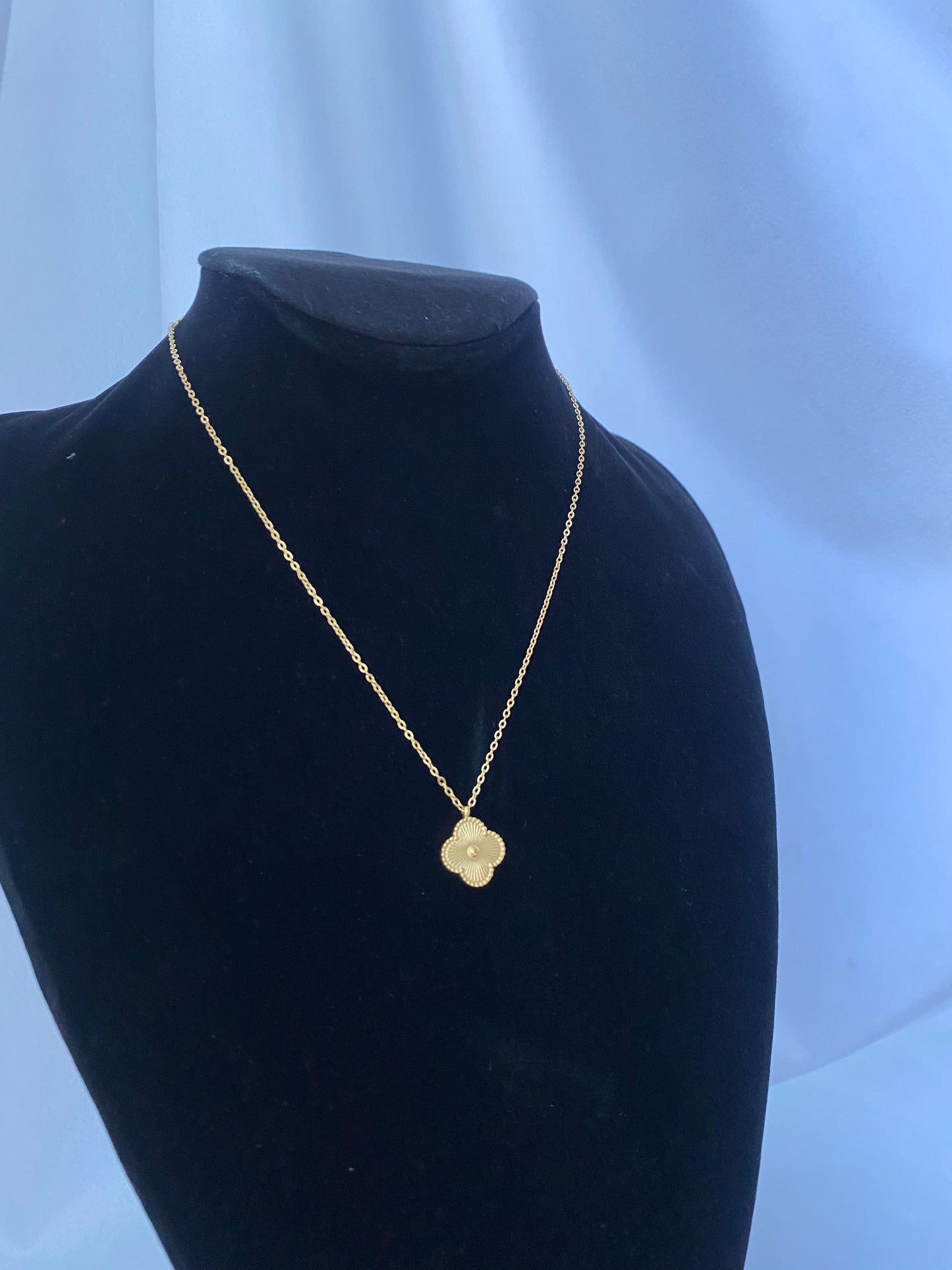 Gold Ubax Van Cleef Necklace - 18K Gold Plated