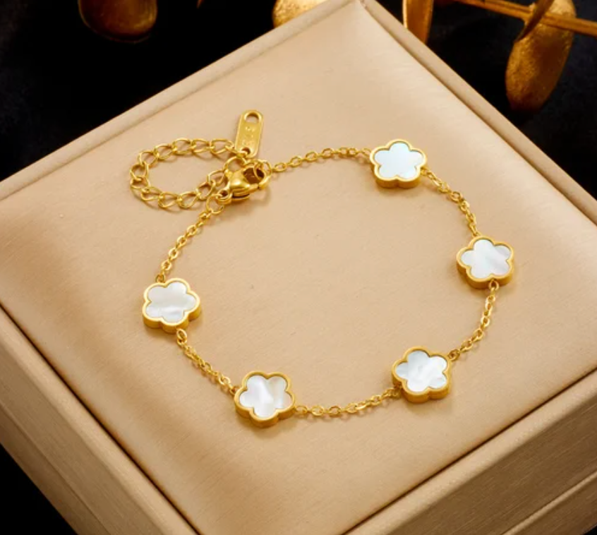 White Ubax Van Cleef Bracelet - 18K Gold Plated