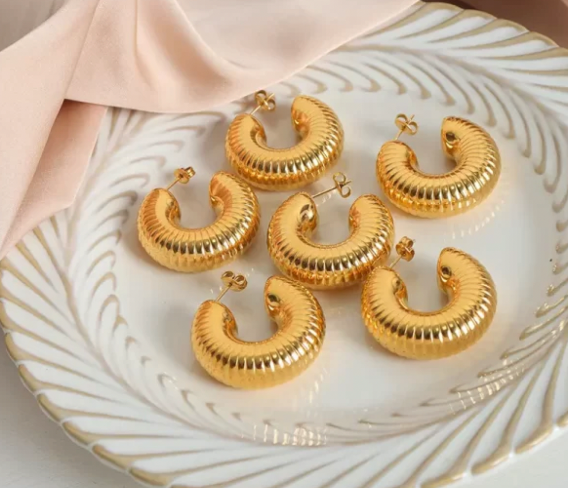 Amanie Earrings - 18K Gold Plated