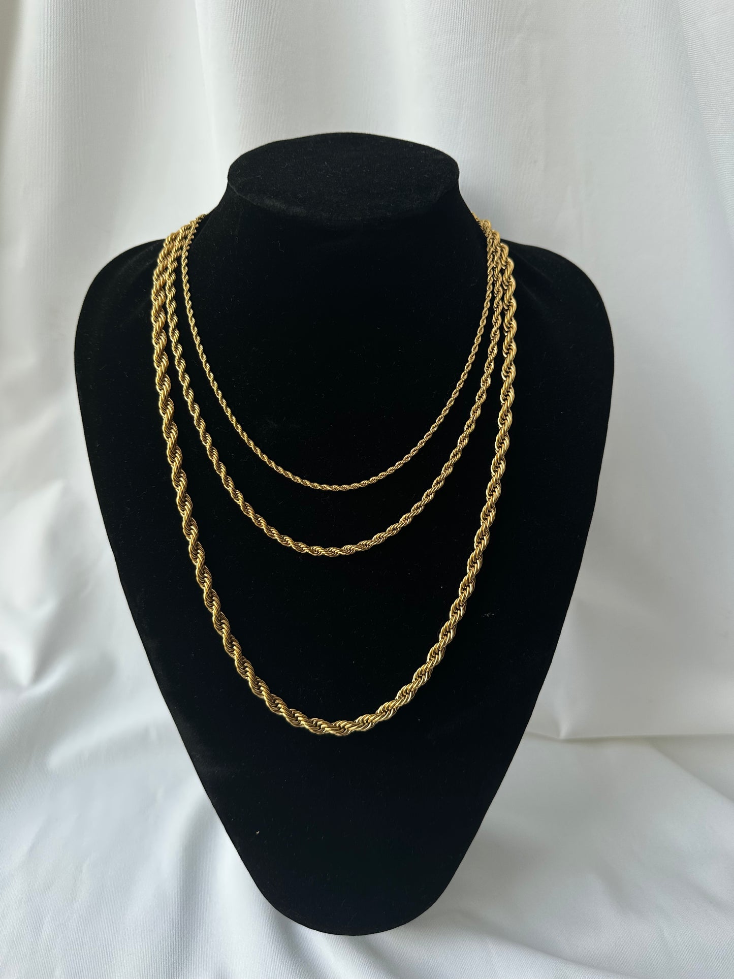 Isnino Rope Necklace - 18k Gold Plated