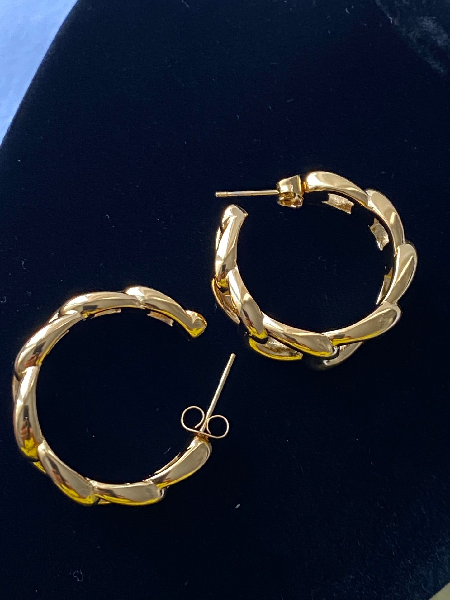 Nastexo Earrings - 18k Gold Plated