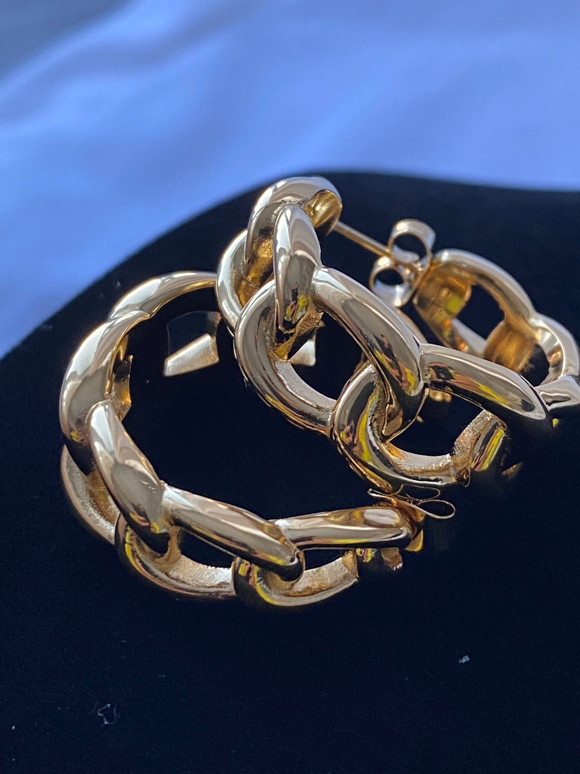 Nastexo Earrings - 18k Gold Plated